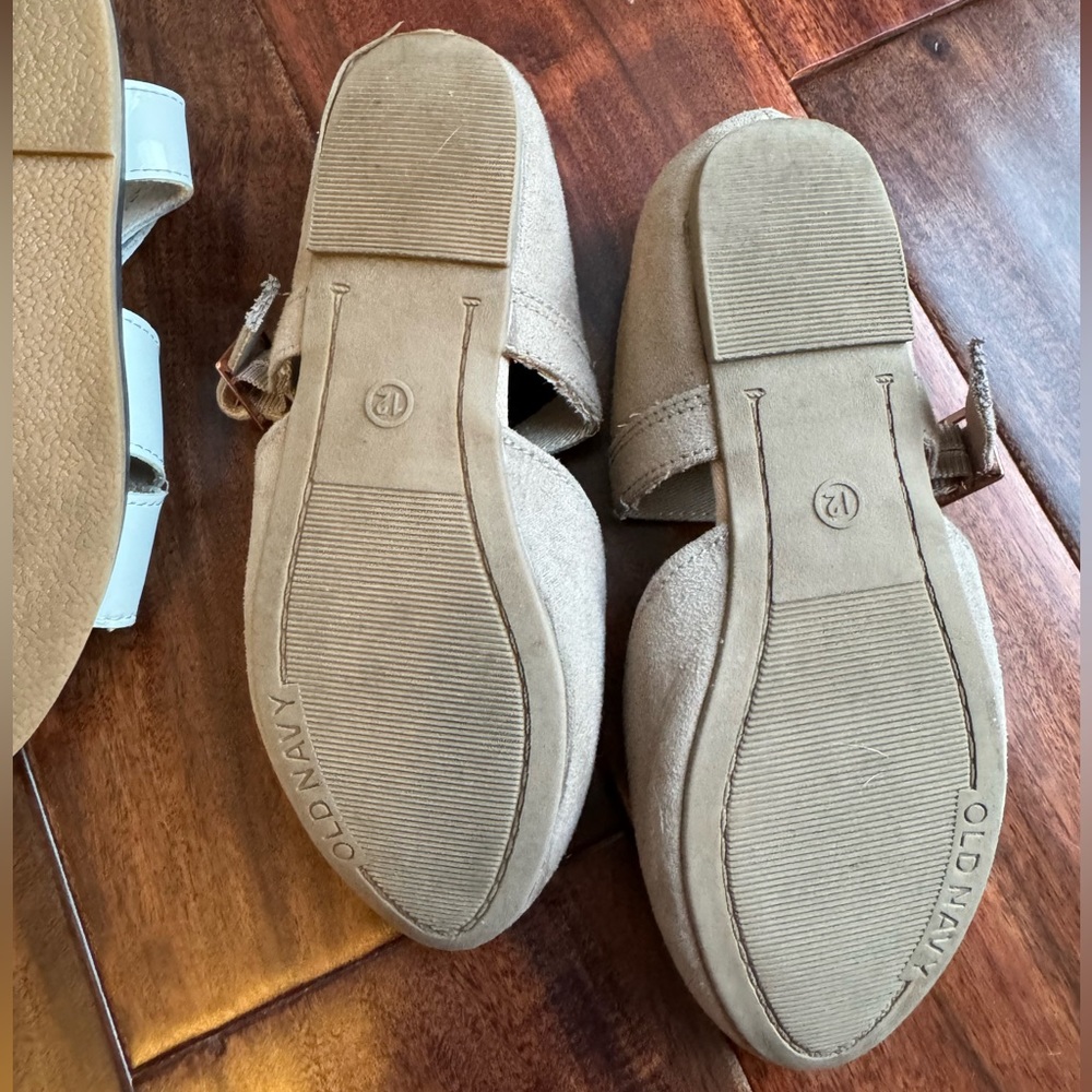 Piper Finn & Old Navy | Bundle of 2 Girl Dress Shoes | Size 12 - Picture 6 of 7